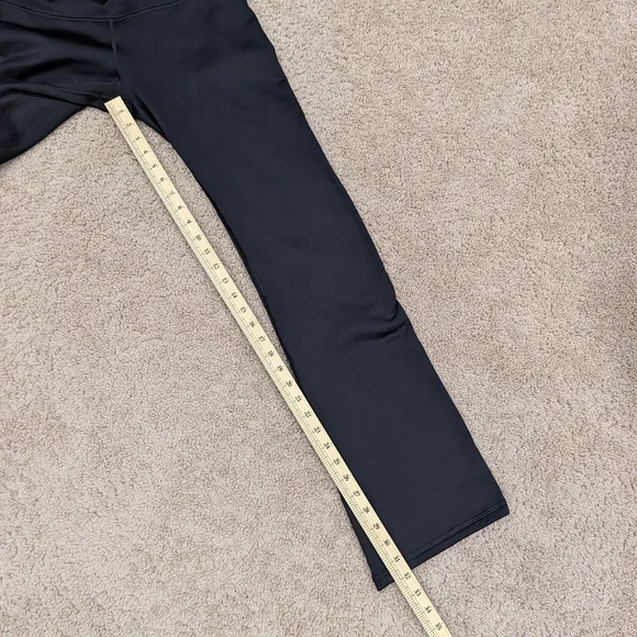 Athleta Black Metro Bootcut Yoga Pants Size Medium Tall - Picture 9 of 10